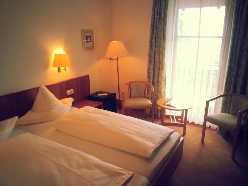 Hotel Seewirt Nonnenhorn Rum bild
