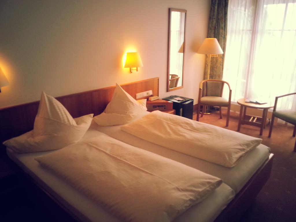Hotel Seewirt Nonnenhorn Rum bild